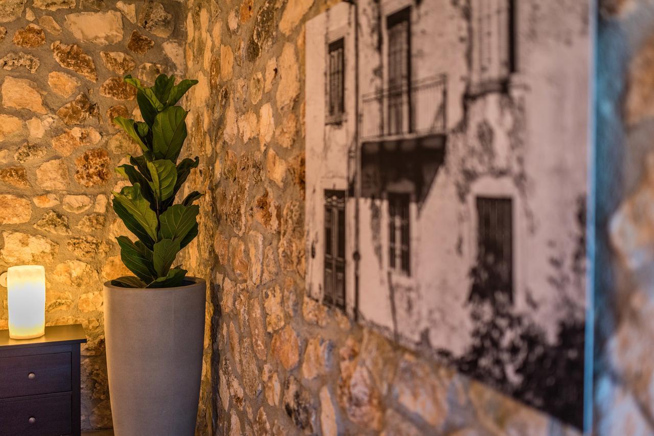 North Point Rooms Antipata  Экстерьер фото