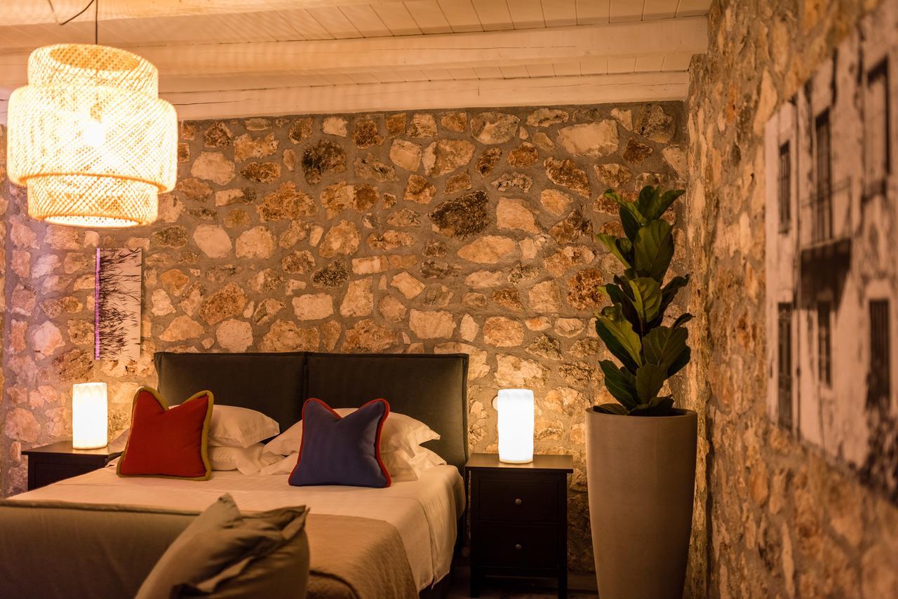 North Point Rooms Antipata  Экстерьер фото