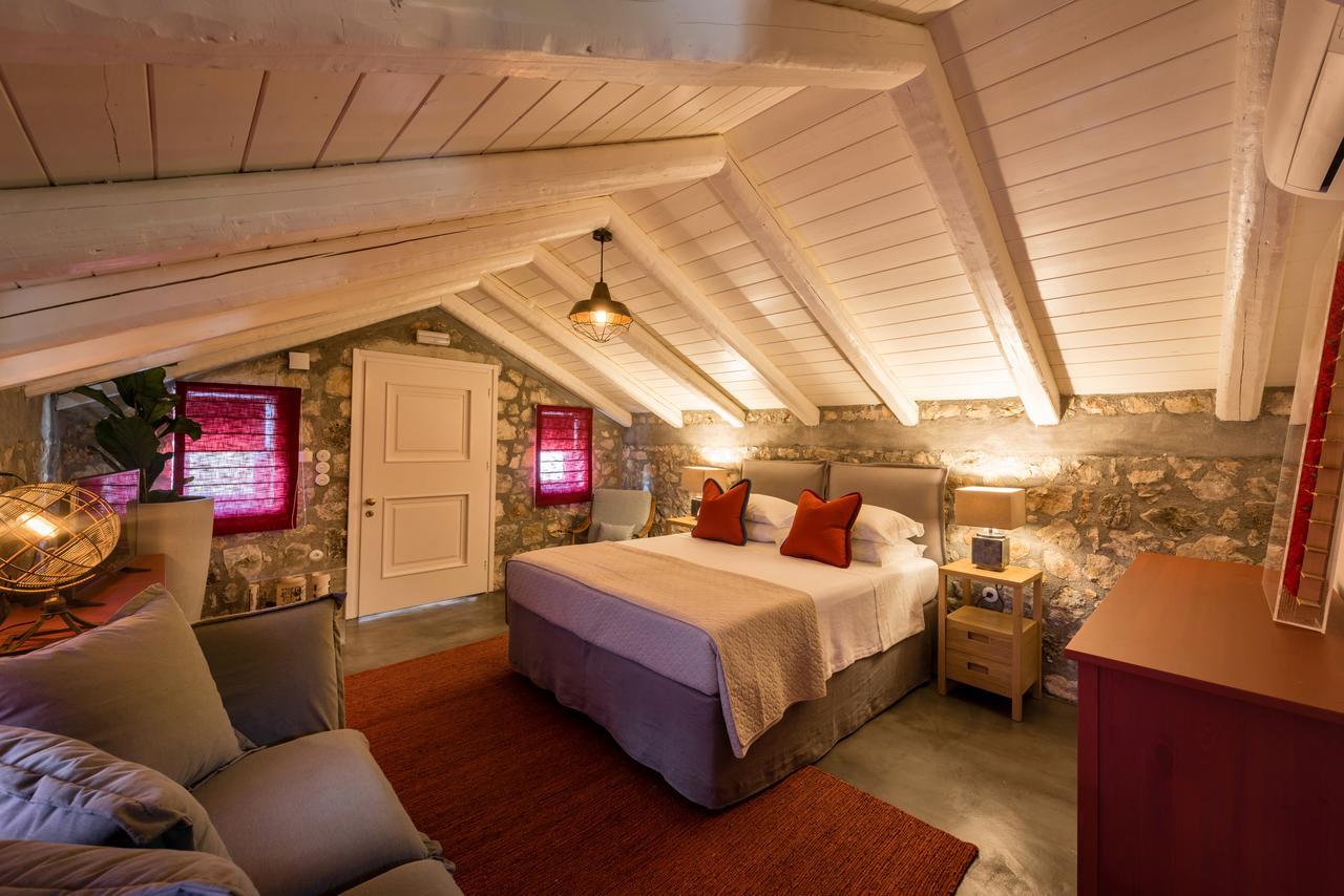 North Point Rooms Antipata  Экстерьер фото