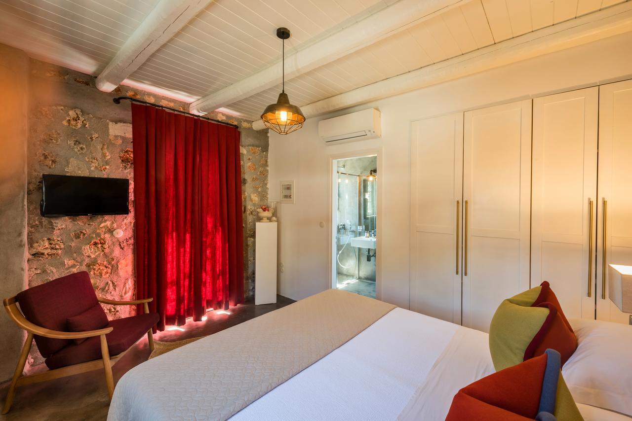 North Point Rooms Antipata  Экстерьер фото