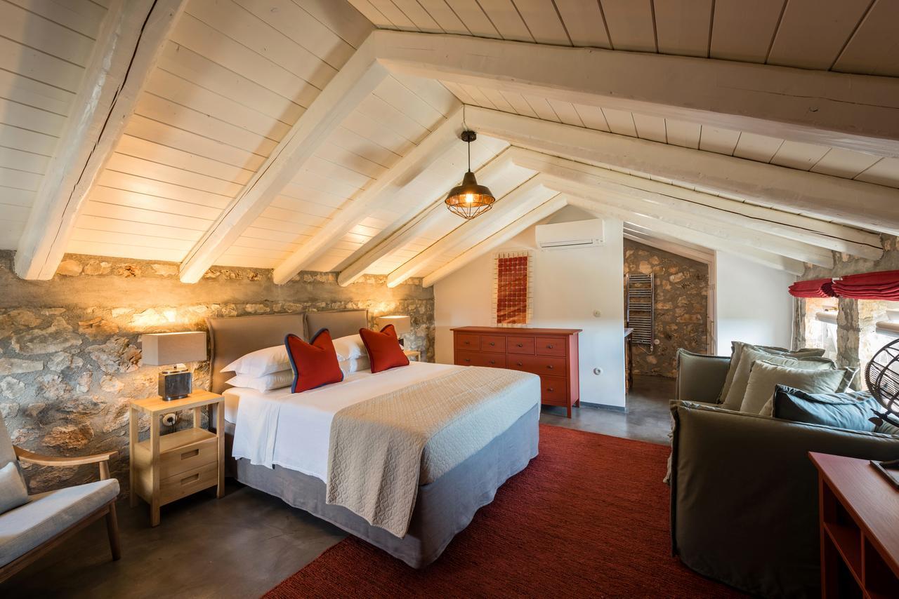 North Point Rooms Antipata  Экстерьер фото
